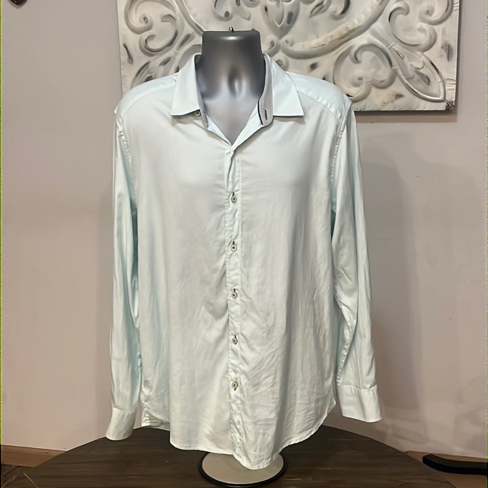 Men’s Tommy Bahama shirt